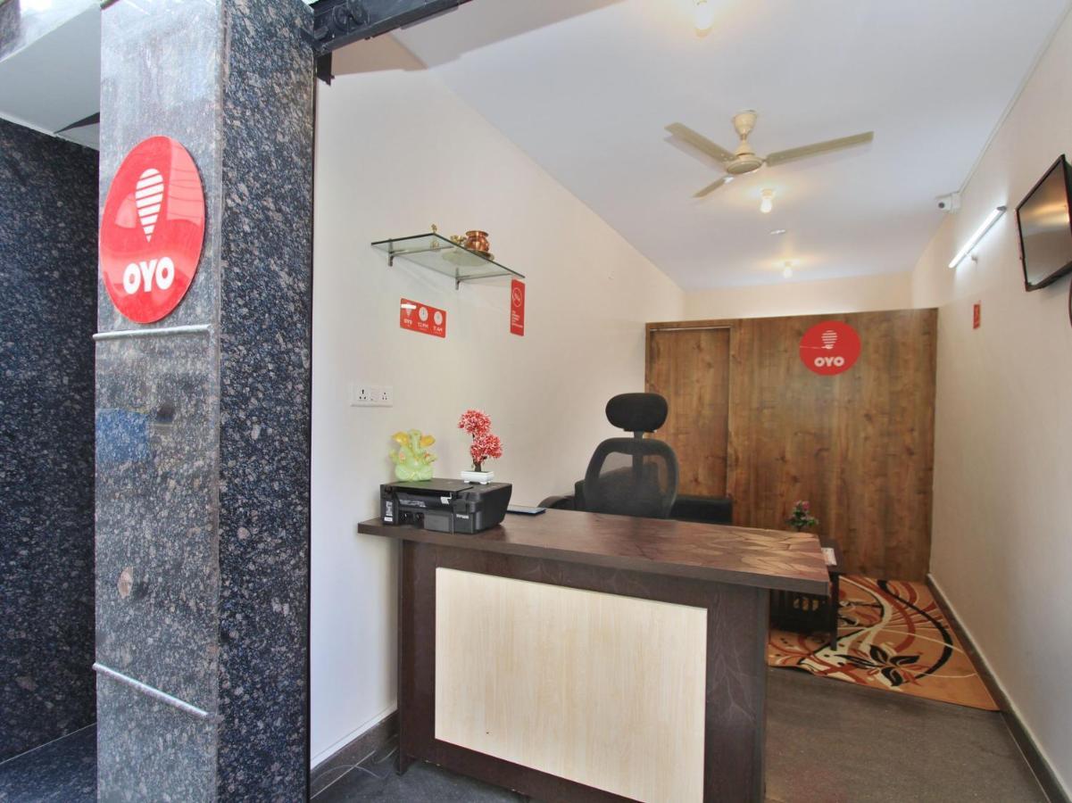 Oyo 12033 Hotel Royal Residence Bengaluru Zewnętrze zdjęcie
